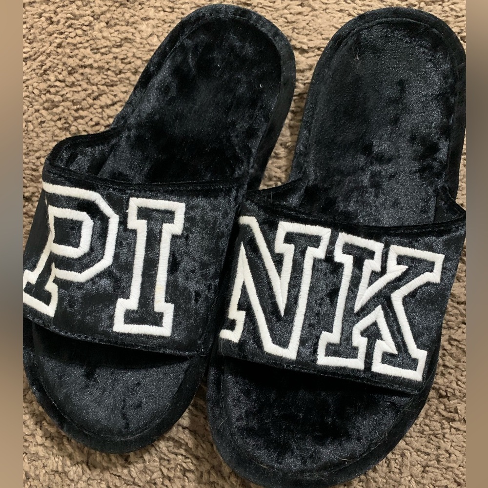 VS PINK Soft Slippers Slide